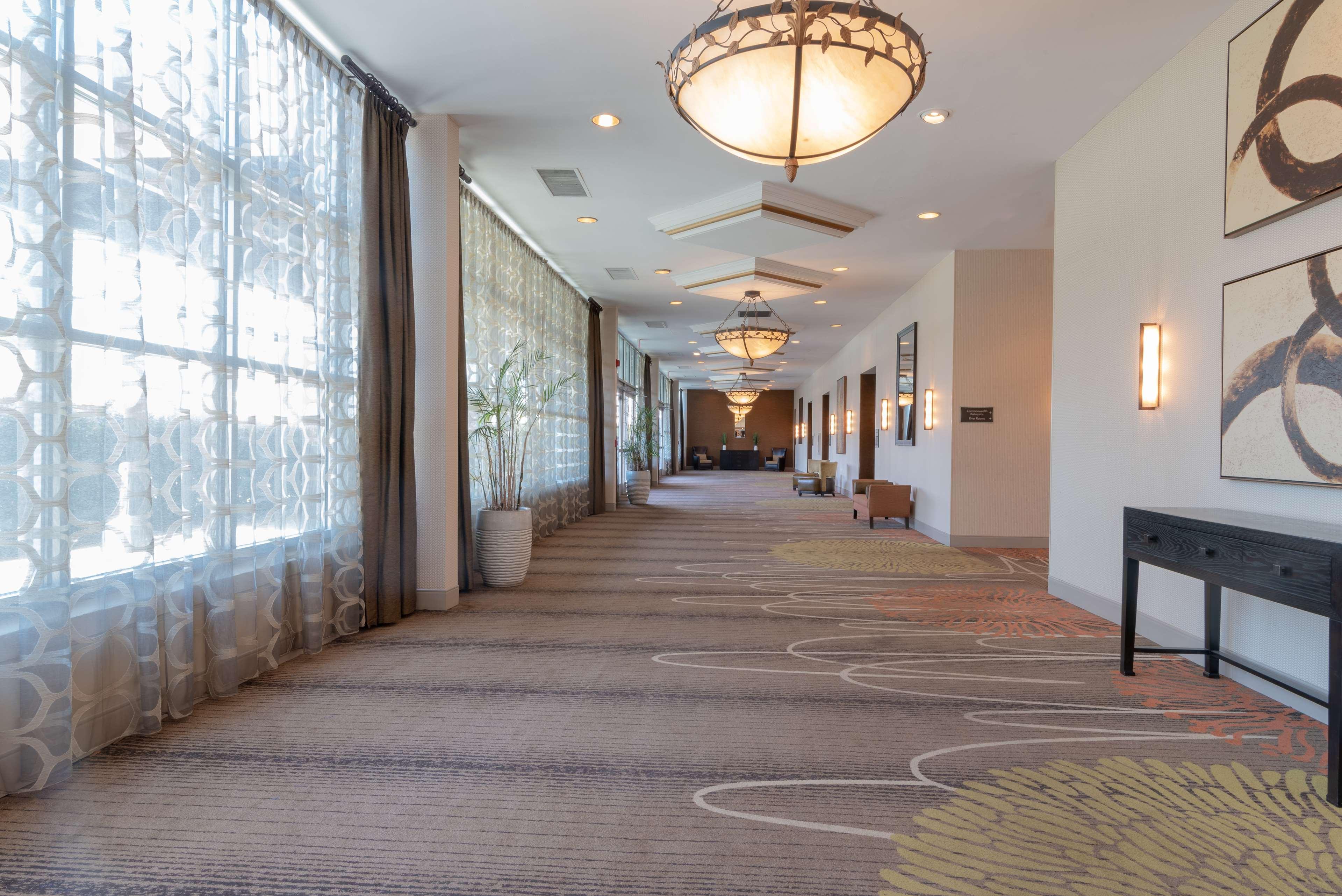 Hotel Doubletree By Hilton Norfolk Airport Zewnętrze zdjęcie