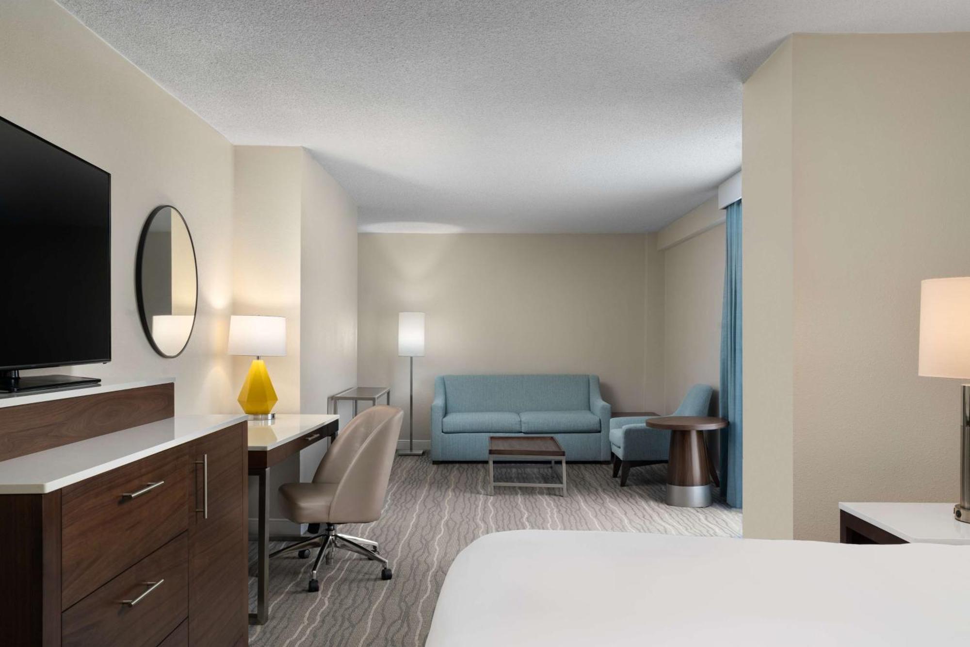 Hotel Doubletree By Hilton Norfolk Airport Zewnętrze zdjęcie
