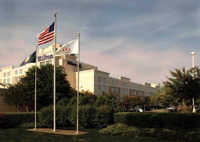 Hotel Doubletree By Hilton Norfolk Airport Zewnętrze zdjęcie