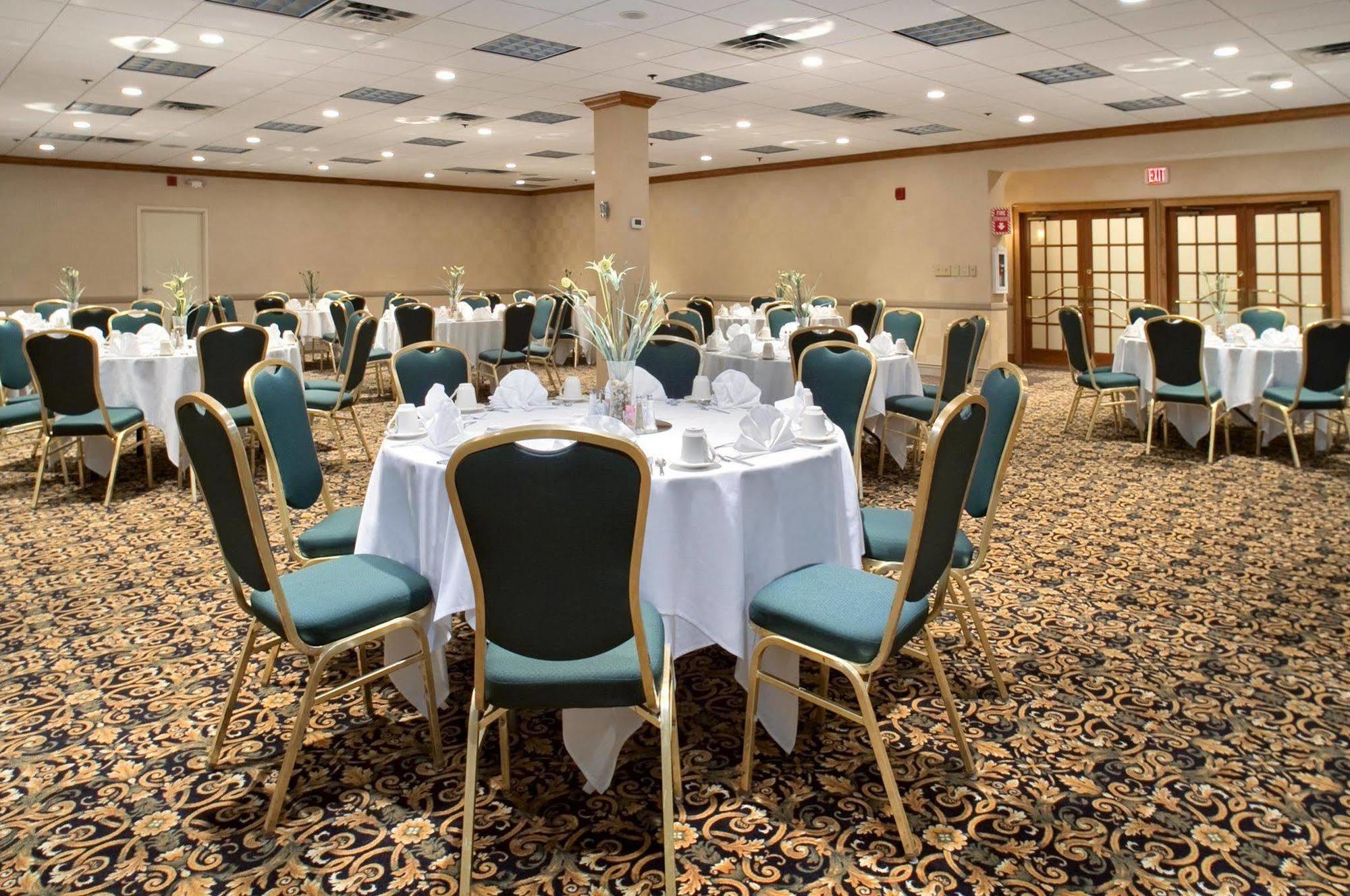 Hotel Doubletree By Hilton Norfolk Airport Restauracja zdjęcie